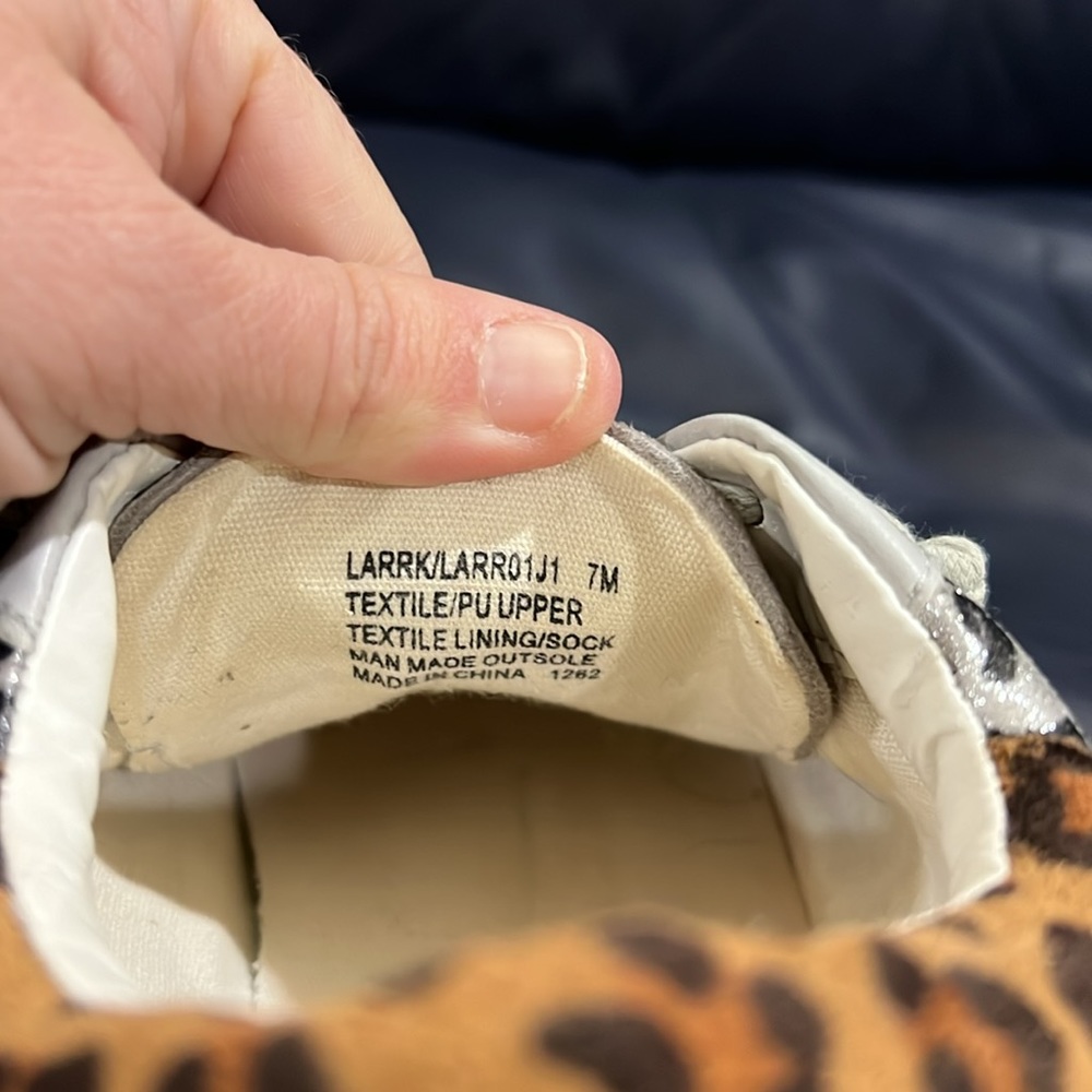 2/$10 Madden Girl Steve Madden Star Goose Leopard Sneakers - Picture 5 of 6